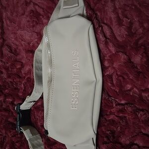 Essential Tan belt bag